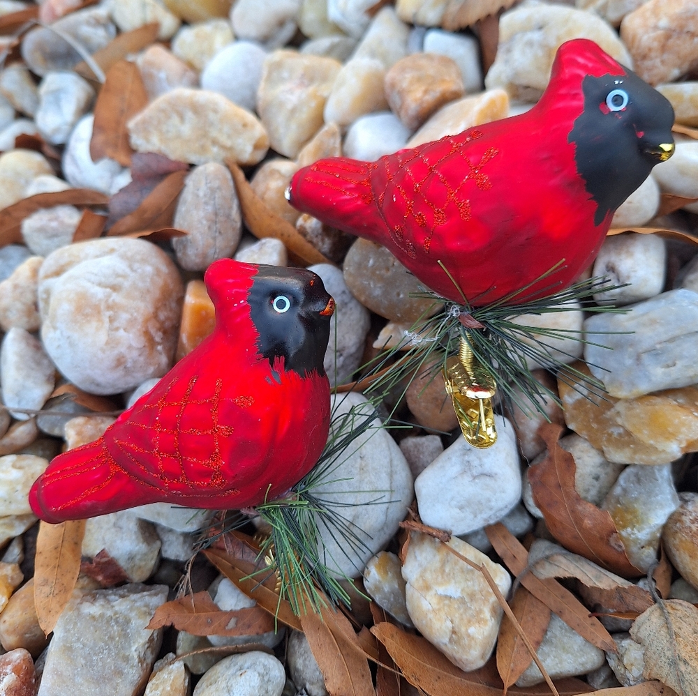 Mercury Glass Birds Red Cardinal Figurine Clip On Decor Ornament Brooch